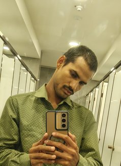 Lalit - masseur in Vadodara Photo 10 of 14