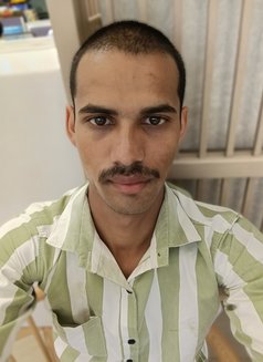 Lalit - masseur in Vadodara Photo 12 of 14