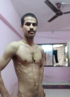 Lalit - Male escort in Navi Mumbai Photo 2 of 7