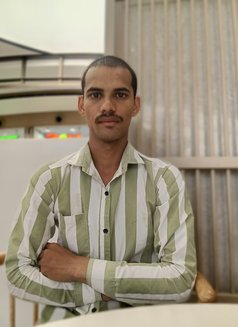 Lalit - Male escort in Navi Mumbai Photo 7 of 7