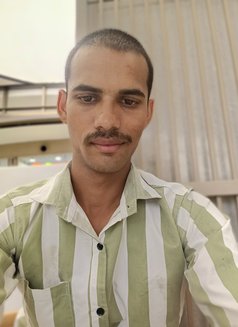 Lalit Goswami - Male escort in Mumbai Photo 2 of 7