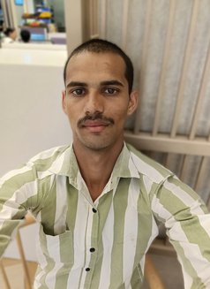 Lalit Goswami - Male escort in Mumbai Photo 3 of 7