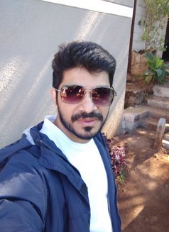 Lalit - Acompañantes masculino in Mumbai Photo 1 of 6