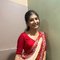 Lalitha - puta in Chennai