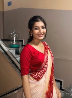 Lalitha - escort in Chennai Photo 2 of 2