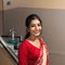 Lalitha - puta in Chennai Photo 2 of 2