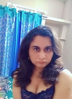 Lalithaa - Transsexual escort in Hyderabad Photo 4 of 4