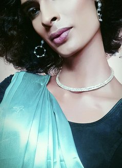 Laliza - Transsexual escort in Chennai Photo 1 of 2