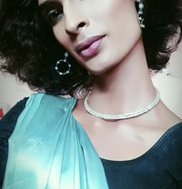 Laliza - Transsexual escort in Chennai