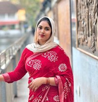 Lallu - puta in Abu Dhabi