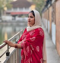 Lallu - puta in Abu Dhabi