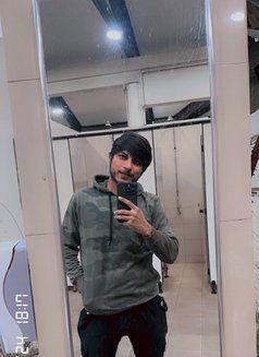 Lalu Escort Service - Male escort in Vadodara Photo 1 of 4