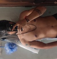 NIGHT AND DAY Service ( Cash payment ) - Acompañantes masculino in Surat
