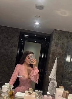 Lama ‍ - escort in Muscat Photo 2 of 9
