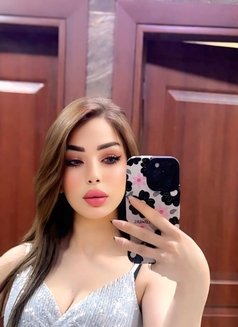 Lama - escort in Erbil Photo 2 of 3