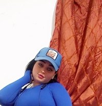 Lamar - puta in Beirut Photo 9 of 9