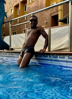 Lambo Jake - Male escort in Lagos, Nigeria Photo 9 of 10