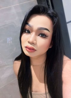 Lamon Ladyboy Thailand - masseuse in Abu Dhabi Photo 2 of 8