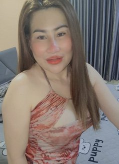 Tara Thailand Massag ass fuck - puta in Nairobi Photo 5 of 13