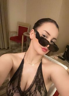 Lamya - escort in Bali Photo 5 of 6