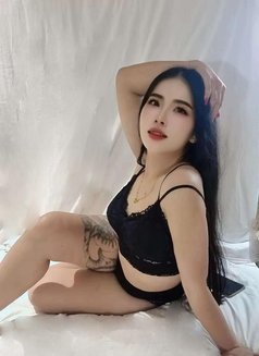 Lana Amber - escort agency in Doha Photo 13 of 16