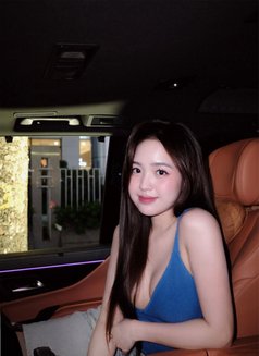 Lana - escort in Jeddah Photo 6 of 8