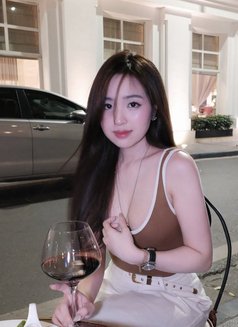 Lana - escort in Jeddah Photo 8 of 8