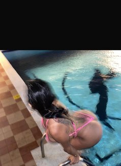 LANA COLOMBIAN Hot - escort in Dubai Photo 16 of 18