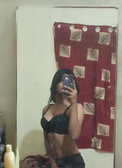 Lana - Transsexual escort in Pune Photo 3 of 4