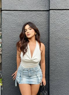 Lana - escort in Singapore Photo 8 of 8