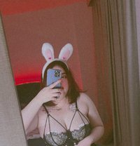 Lana Funny - puta in Khobar