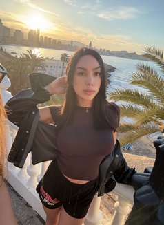 Lana Honey - Transsexual escort in Dubai Photo 24 of 30