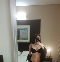 Lana - escort in Dubai Photo 5 of 6