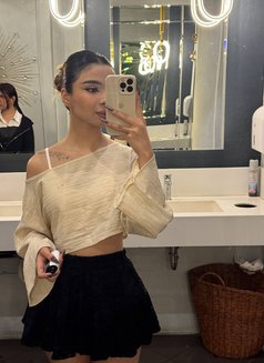 Lana - escort in Dubai Photo 3 of 12