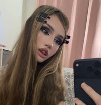 Lana - Transsexual escort in Dubai