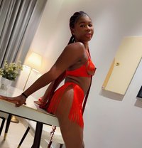Lana - escort in Riyadh Photo 9 of 10