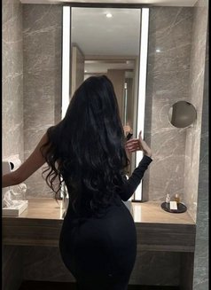 Lana - escort in Jeddah Photo 3 of 5