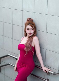 Lana - escort in Da Nang Photo 1 of 13
