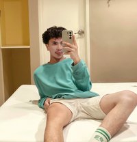 Lancekyl - Male escort in Manila