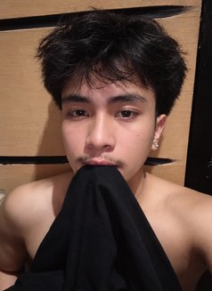 Lancekyl - Male escort in Manila Photo 16 of 23