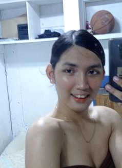 Lane Kelsey - Acompañantes transexual in Manila Photo 4 of 5