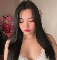 Lanes - escort in Doha