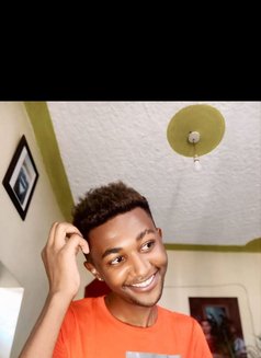 Lanka - Male escort in Nairobi Photo 7 of 10