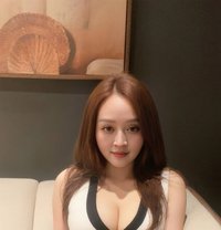 Lanna - escort in Singapore Photo 6 of 6
