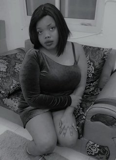 Lanny - escort in Riyadh Photo 1 of 2