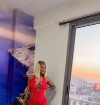Lapibel - adult performer in Beirut