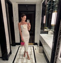 Lara 20 Year - puta in Phuket