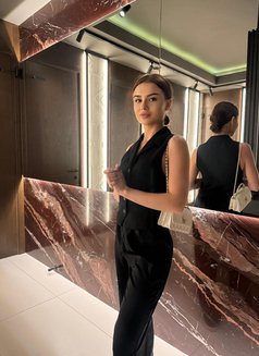 Lara 20 Year - escort in Phuket Photo 4 of 6