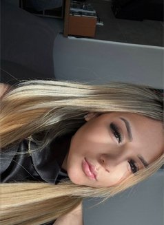 Lara 20yo Natural Body Brazilian - escort in Singapore Photo 7 of 8