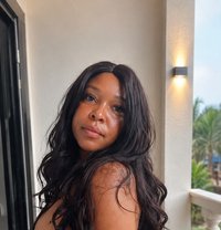 Lara - escort in Al Sohar